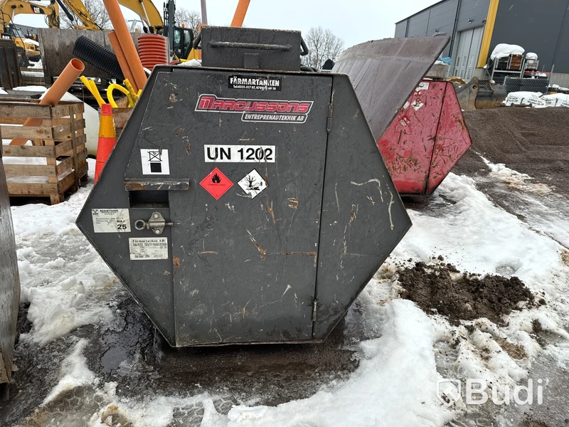 Bränsletank 2000 liter