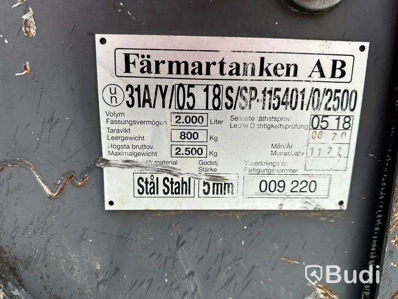 Bränsletank 2000 liter