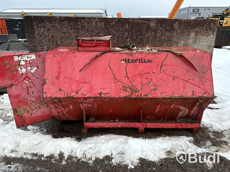 Bränsletank 2000 liter