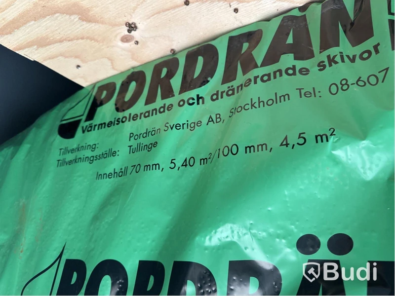 Parti med frigolitplattor