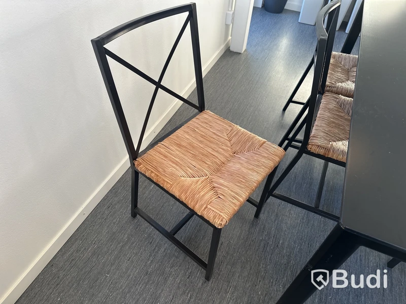 Bord och 6 st. stolar