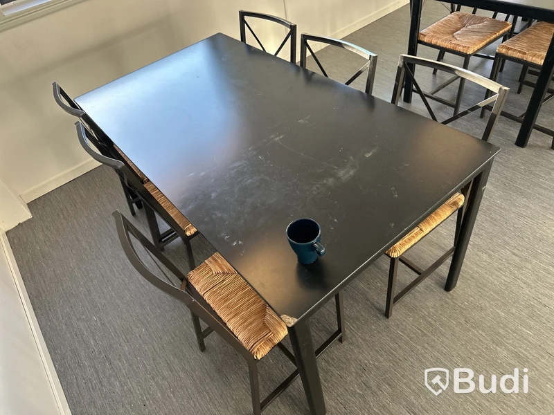 Bord och 6 st. stolar