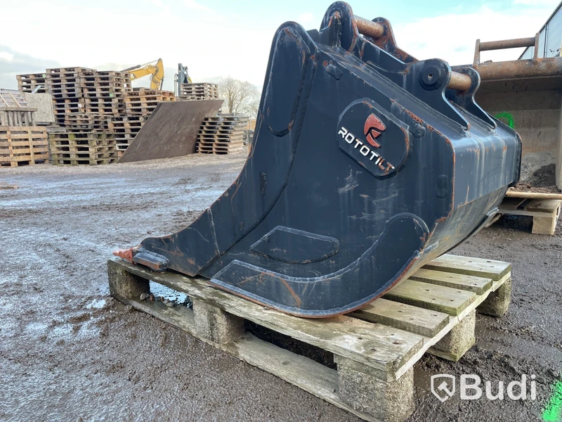 Skopa Rototilt bucket dig 260L -2018