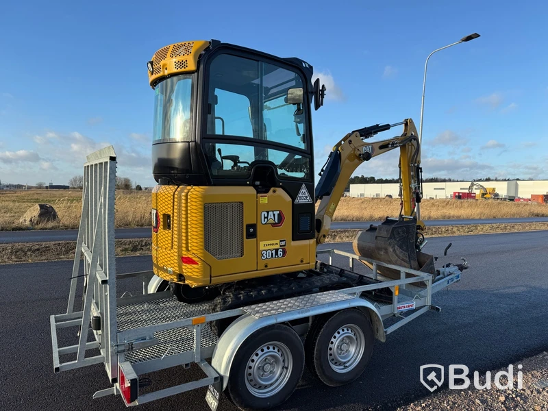 Minigrävare CAT 301.6 2022 med släp