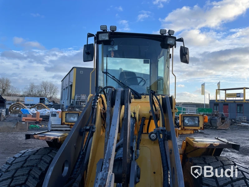 Hjullastare L70C -1995 | Ett flertal fina tillbehör