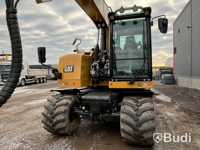 Hjulgrävare CAT M315F -2018 med Palmse trailer 2015