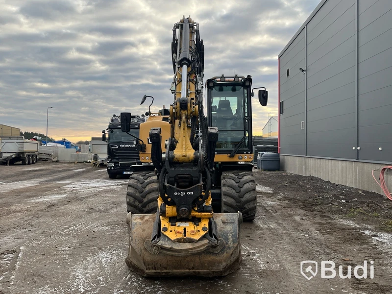 Hjulgrävare CAT M315F -2018 med Palmse trailer 2015