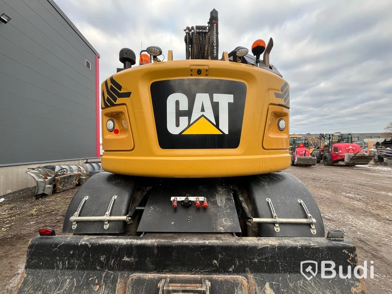 Hjulgrävare CAT M315F -2018 med Palmse trailer 2015
