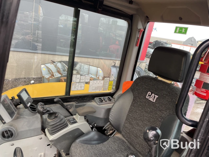 Grävmaskin | CAT 305.5E2 CR - 2017 | Rototilt - EXPORT