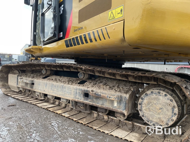 Grävmaskin CAT 323 FL -2017 |  Leica Geosystem
