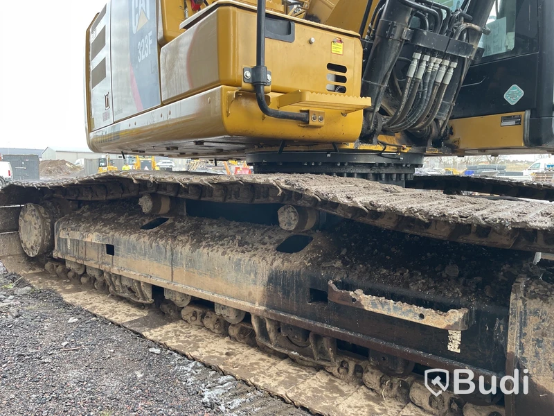 Grävmaskin CAT 323 FL -2017 |  Leica Geosystem