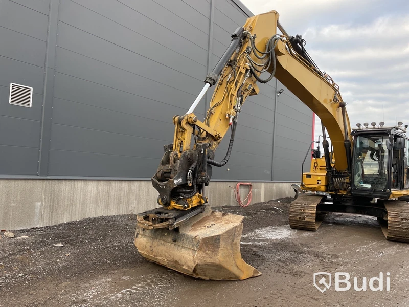Grävmaskin CAT 323 FL -2017 |  Leica Geosystem