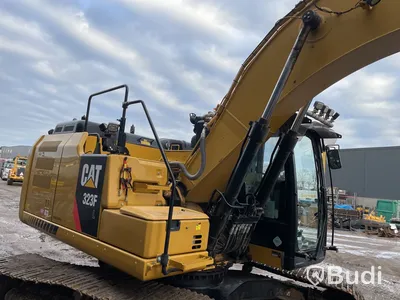 Grävmaskin CAT 323 FL -2017 |  Leica Geosystem
