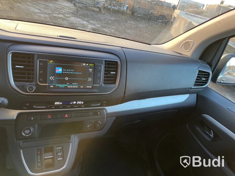 Elbil Peugeot e-Expert 75 136hp -2023