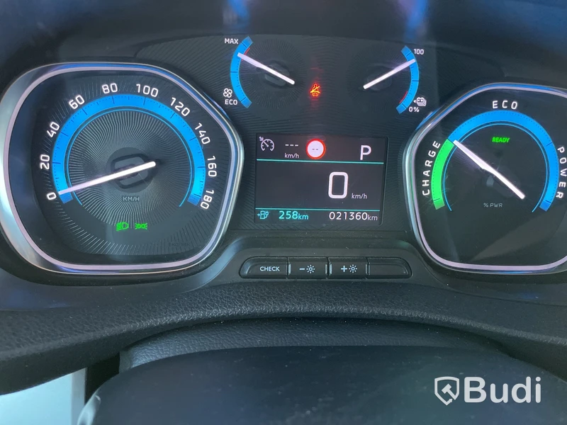 Elbil Peugeot e-Expert 75 136hp -2023