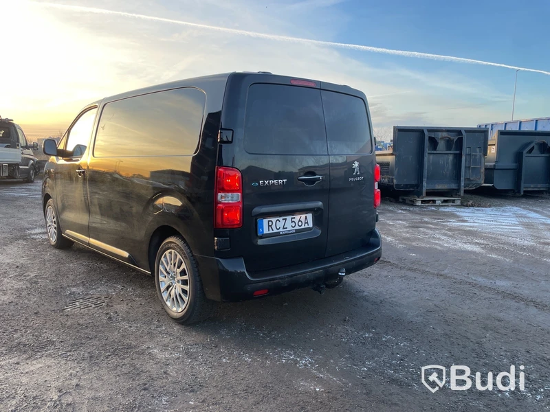 Elbil Peugeot e-Expert 75 136hp -2023