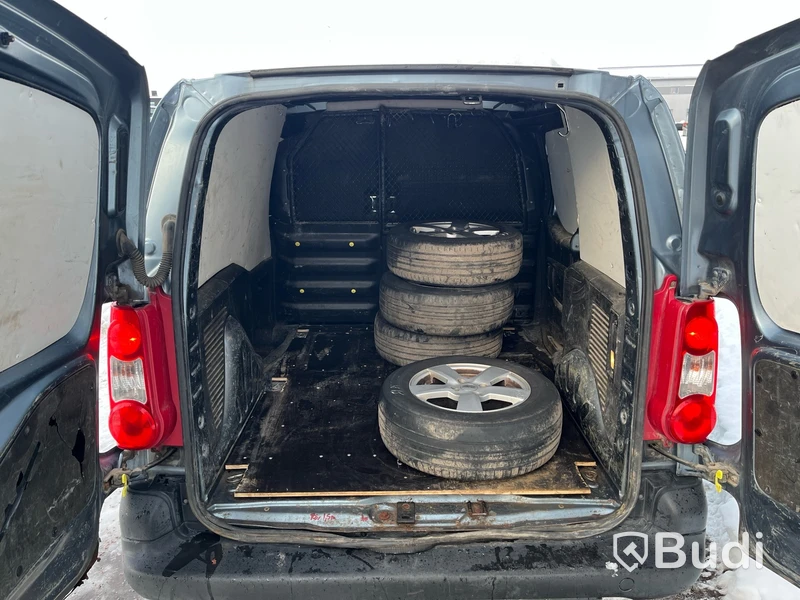 Skåpbil Citroën Berlingo -2011