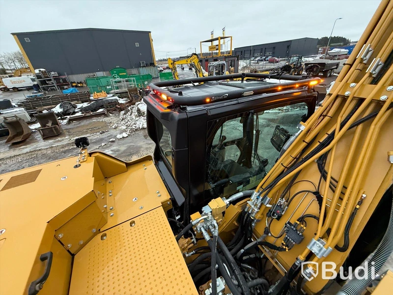 Grävmaskin CAT 326 -2021 Fullutrustad med reparationsavtal | Makin 3D | Inkl. redskap