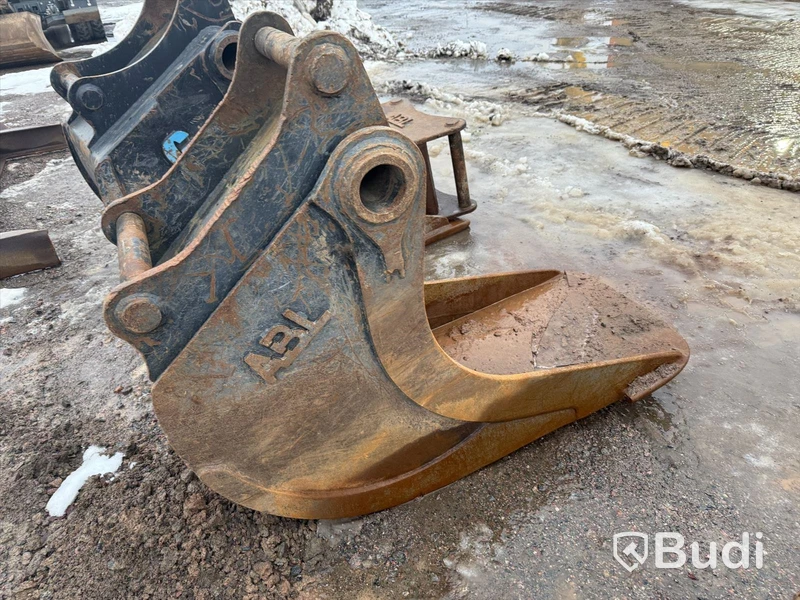 Grävmaskin CAT 326 -2021 Fullutrustad med reparationsavtal | Makin 3D | Inkl. redskap