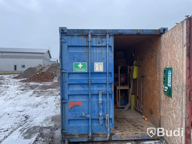 Container 20 fot | inklusive befintliga inventarier