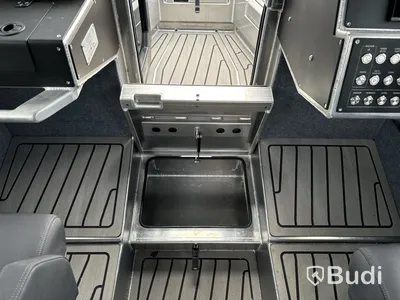 Plåtbåt, LANDX X6, med motor Mercury F115