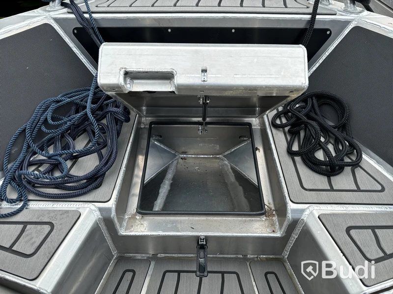 Plåtbåt, LANDX X6, med motor Mercury F115