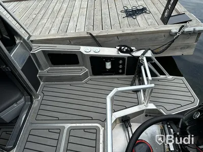 Plåtbåt, LANDX X6, med motor Mercury F115