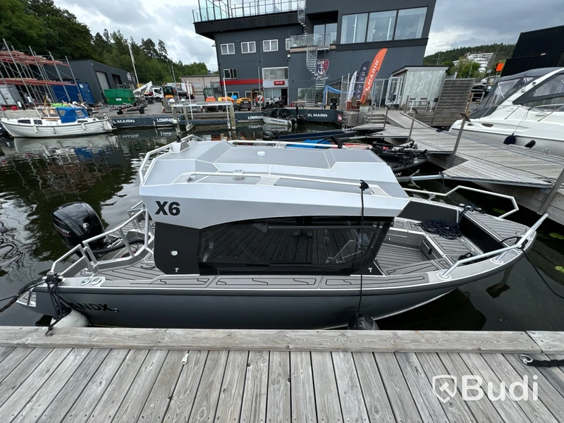 Plåtbåt, LANDX X6, med motor Mercury F115