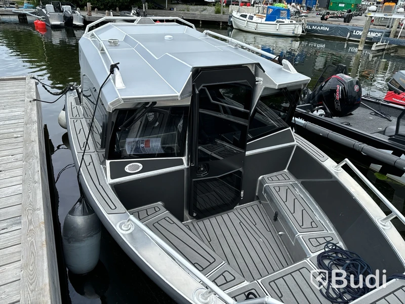 Plåtbåt, LANDX X6, med motor Mercury F115