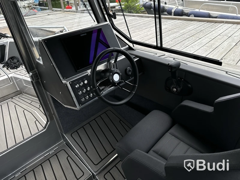 Plåtbåt, LANDX X6, med motor Mercury F115
