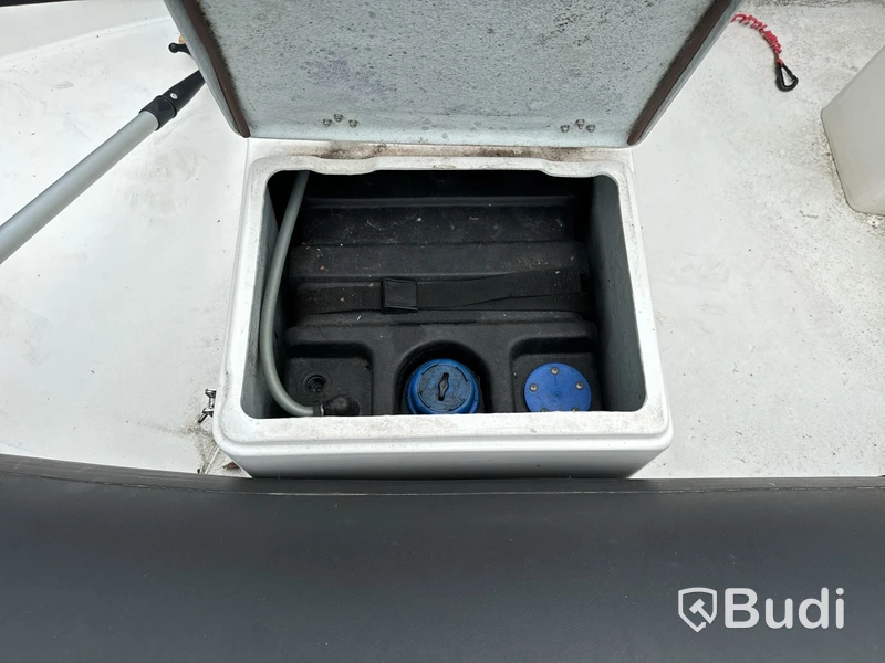 Ribbåt, GB 380, med motor Mercury F20