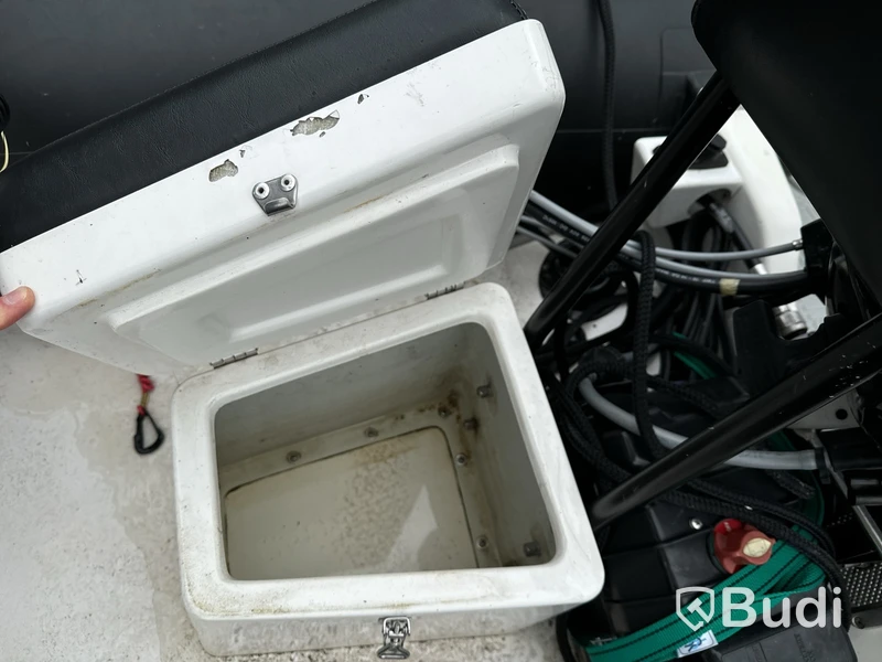 Ribbåt, GB 380, med motor Mercury F20