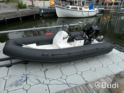 Ribbåt, GB 380, med motor Mercury F20