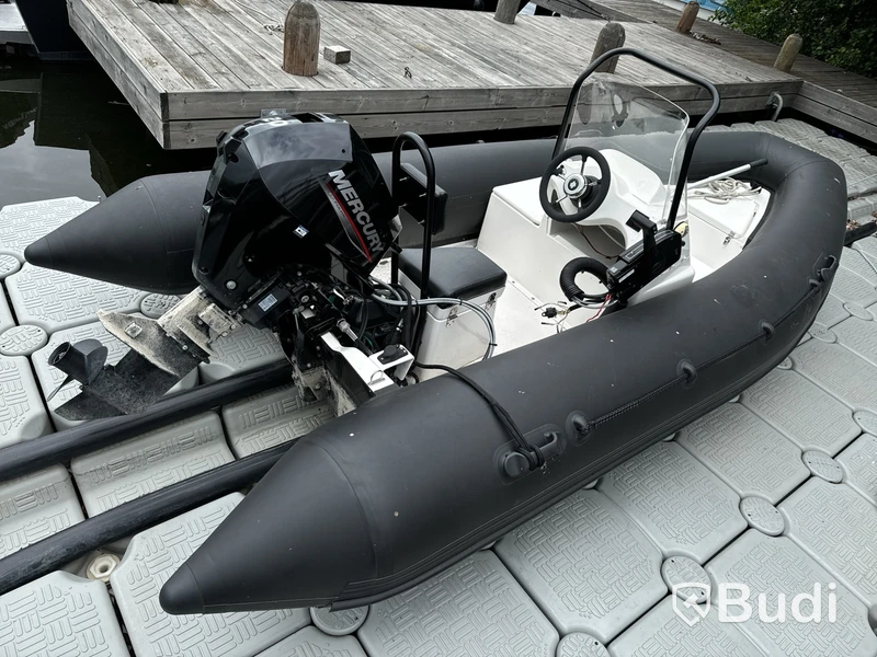 Ribbåt, GB 380, med motor Mercury F20