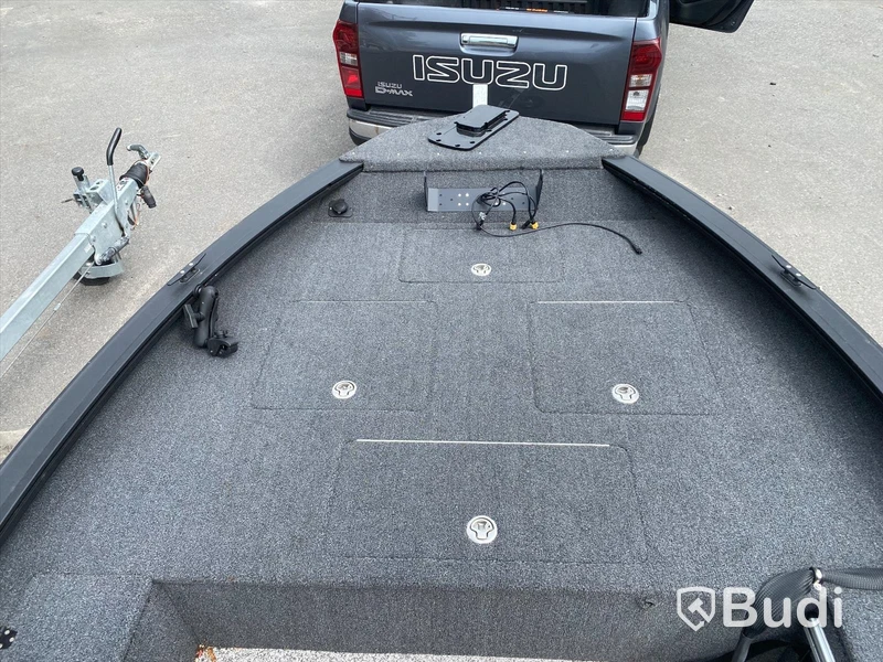 Powerboat 420 Tiller med motor Mercury F40, inklusive trailer