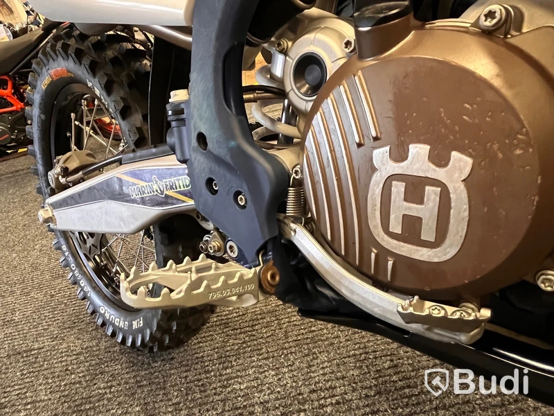 Enduro HUSQVARNA TE 250I, 2022
