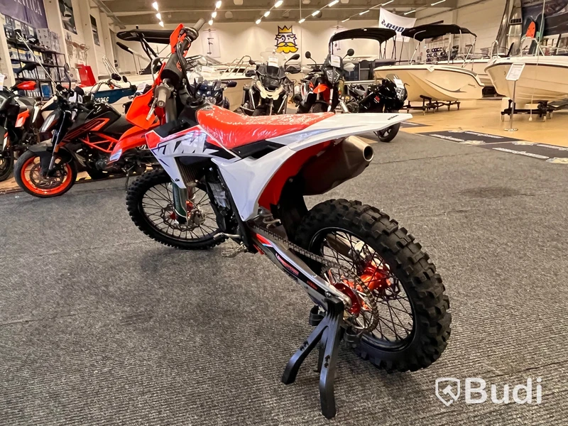 Motocross KTM 450 SX-F 2023