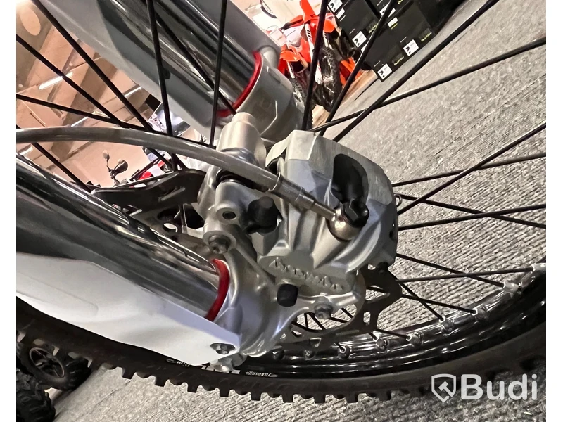 Motocross KTM 350 SX-F 2024 endast 7,5 timmar