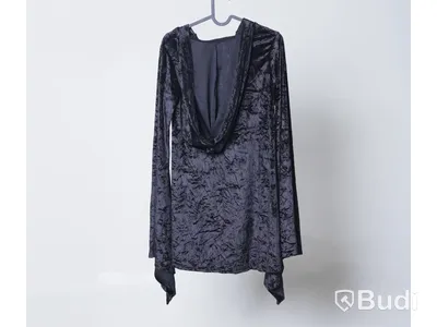 1 st NY Klänning med huva - Killstar, stl S, svart, stretchvelour, ord. pris ink. moms ca: 698 kr