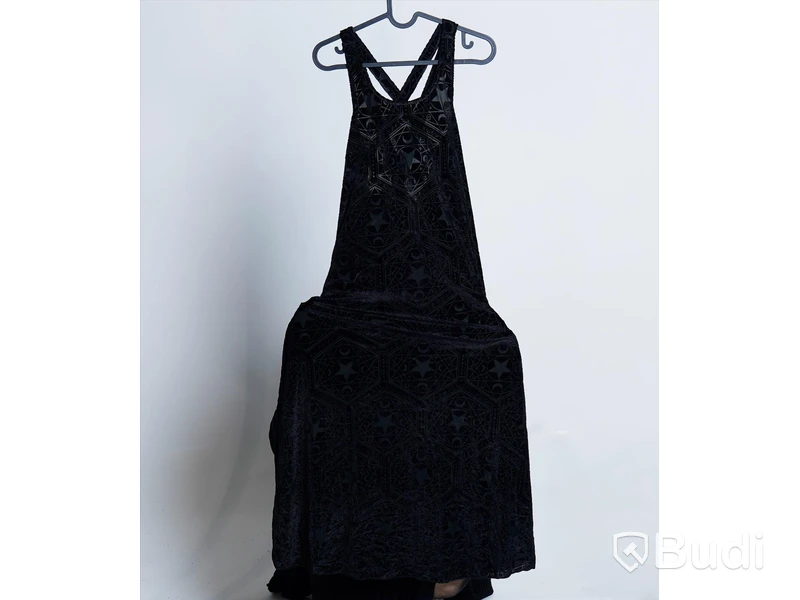 1 st NY maxiklänning, ärmlös - Killstar, stl S, svart stretchig mönstrad velour, totalt ord. pris ink. moms ca: 649 kr