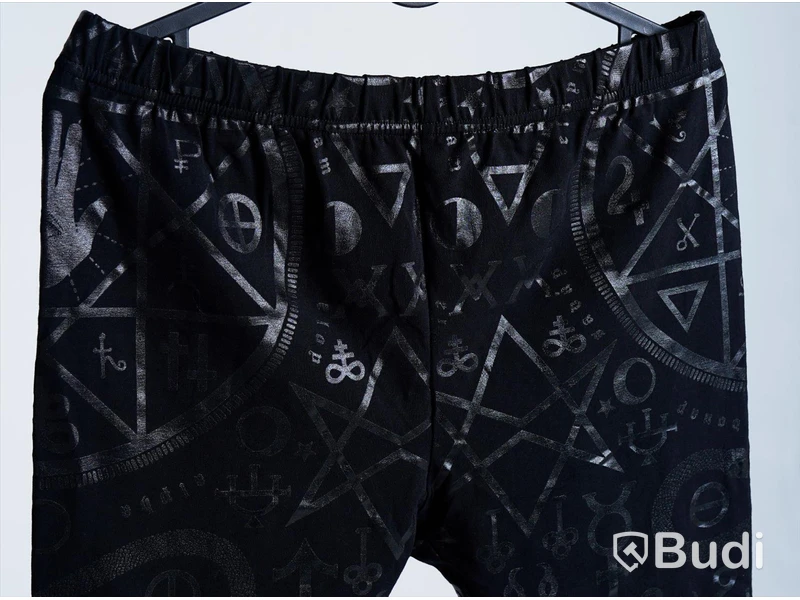 1 par NYA leggings - Killstar, stl L, svart m. mönster, ord. pris ink. moms ca: 449 kr