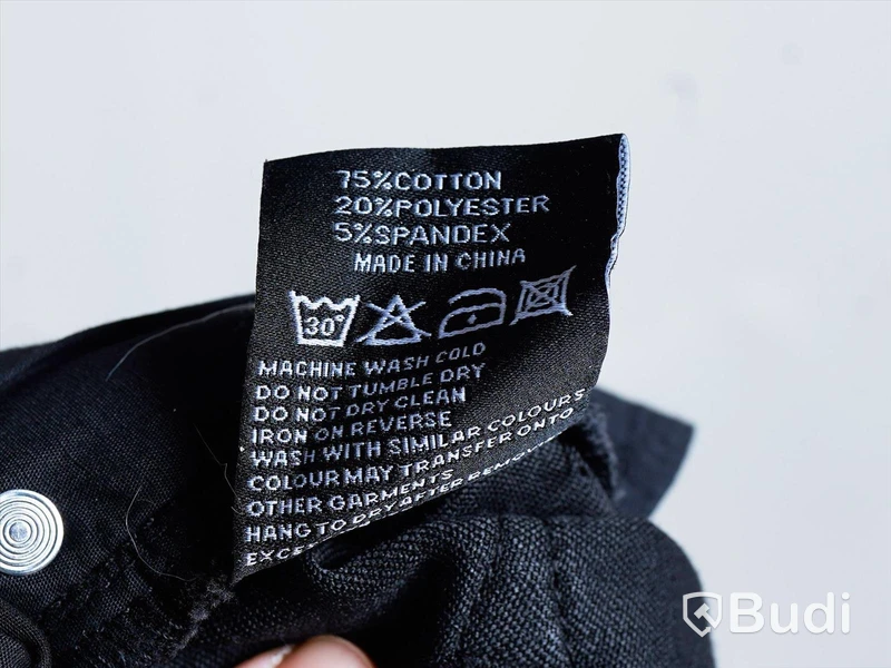 1 par NYA jeans, dam - Killstar, stl M/30, svart stretchig denim, ord. pris ink. moms ca: 598 kr