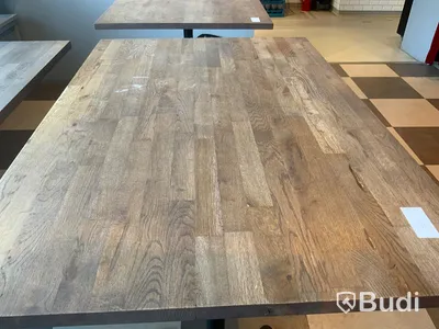 Cafebord barhöjd , 1200x800, höjd 900mm inköpta för 3791 SEK/st med klädkrokar