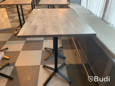Cafebord barhöjd , 1200x800, höjd 900mm inköpta för 3791 SEK/st med klädkrokar