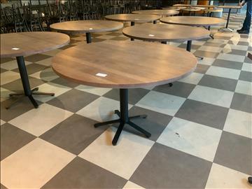 Cafebord rund , 1200 i diameter, höjd 750mm 