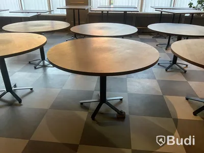 Cafebord rund , 1200 i diameter, höjd 750mm Inköpt för 5125 SEK/st