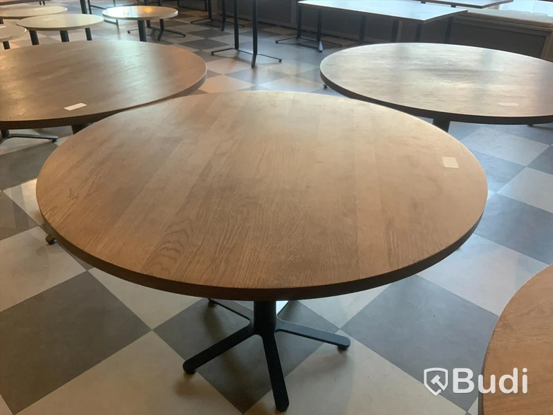 Cafebord rund , 1200 i diameter, höjd 750mm Inköpt för 5125 SEK/st