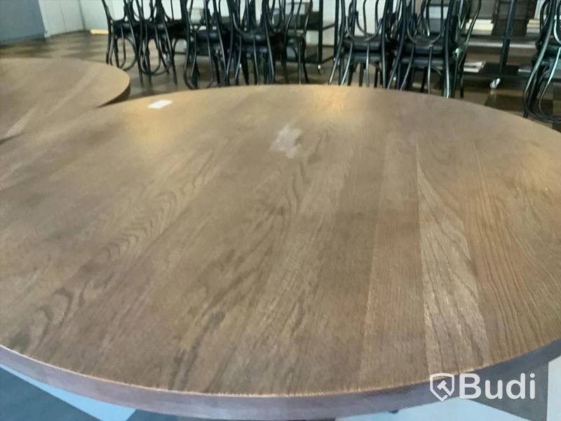 Cafebord rund , 1200 i diameter, höjd 750mm Inköpt för 5125 SEK/st