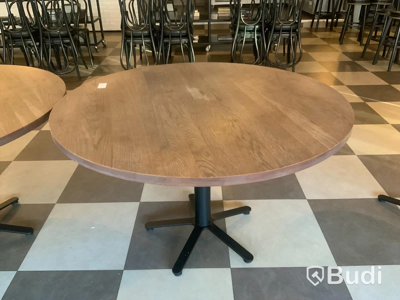 Cafebord rund , 1200 i diameter, höjd 750mm Inköpt för 5125 SEK/st