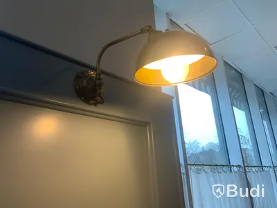 2st väggarmatur 18cm diameter på skärmen. Karlskrona lampfabrik